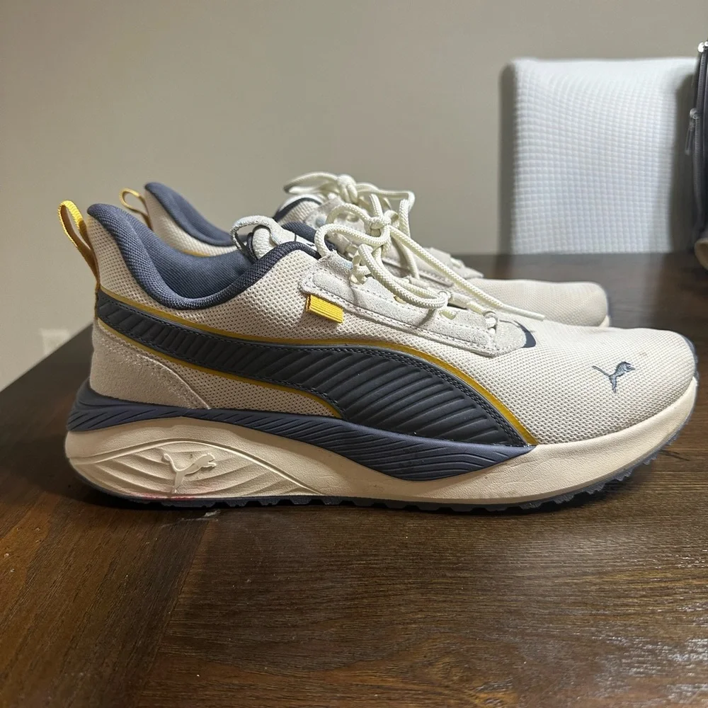 Puma Cream, Navy &‎ Yellow Active Running Sneakers